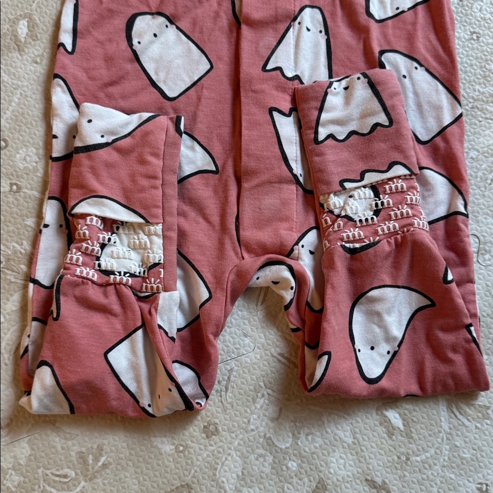 Magnetic Me - Magnetic Convertible Coverall - Picture 6 of 6
